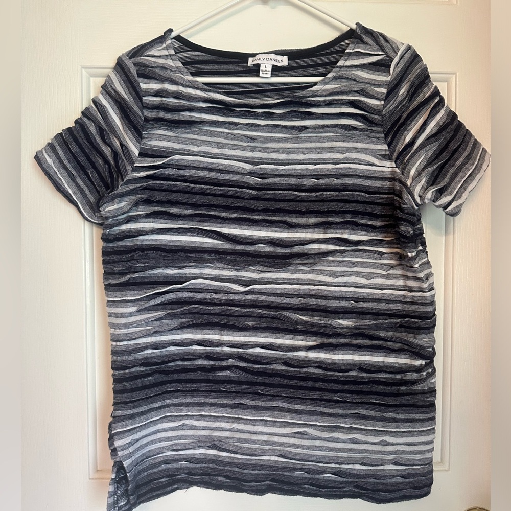 Emily Daniels textured blouse